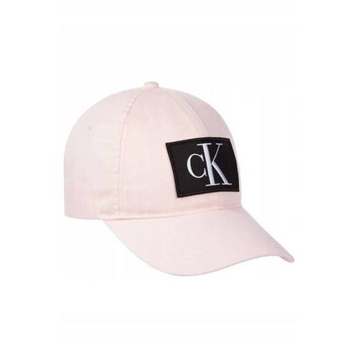 CZAPKA Z DASZKIEM CALVIN KLEIN CCK2117 ze sklepu olika.com.pl w kategorii Czapki z daszkiem damskie - zdjęcie 178959571