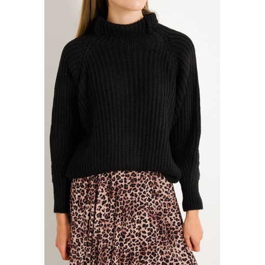 SWETER OVERSIZE Z GOLFEM- CZARNY ze sklepu olika.com.pl w kategorii Swetry damskie - zdjęcie 178960094
