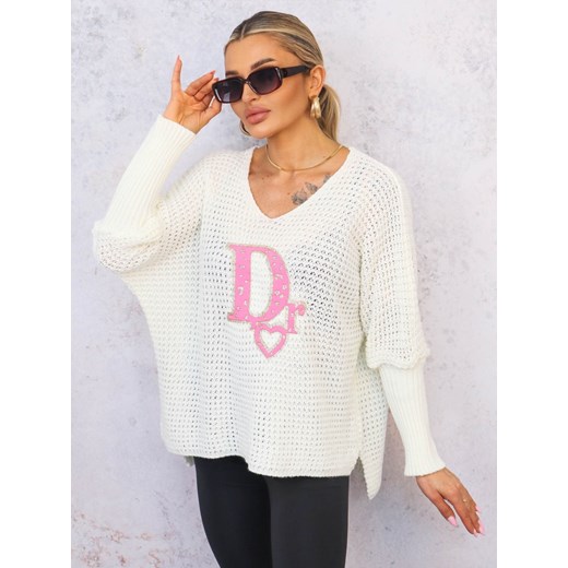 SWETER OVERSIZE O KROJU NIETOPERZA Z OZDOBNĄ APLIKACJĄ- BIAŁY ze sklepu olika.com.pl w kategorii Swetry damskie - zdjęcie 178962731