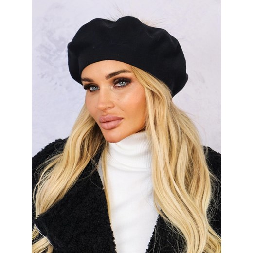 KLASYCZNY BERET DAMSKI Z POMPONEM- CZARNY ze sklepu olika.com.pl w kategorii Czapki zimowe damskie - zdjęcie 178965442