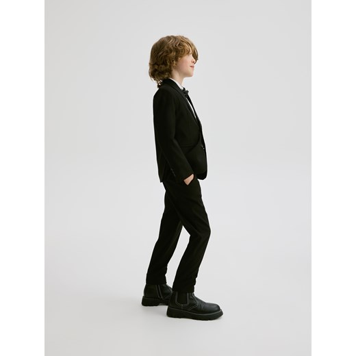 Reserved - Eleganckie spodnie slim fit - czarny ze sklepu Reserved w kategorii Spodnie chłopięce - zdjęcie 178971631