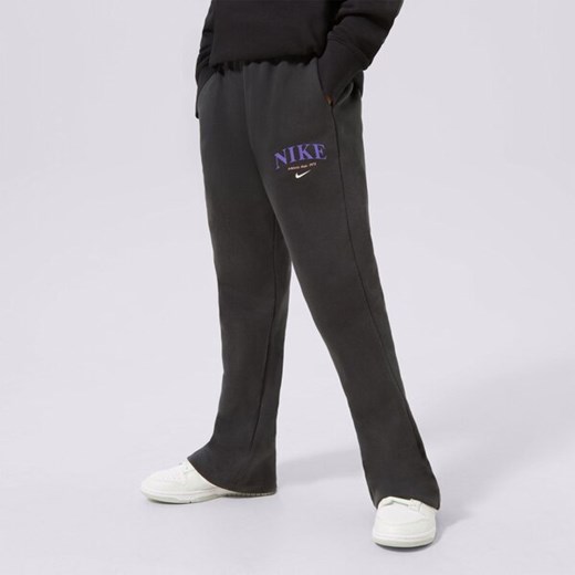 NIKE SPODNIE G NSW TREND FLC PANT GIRL ze sklepu Sizeer w kategorii Spodnie dziewczęce - zdjęcie 178976350
