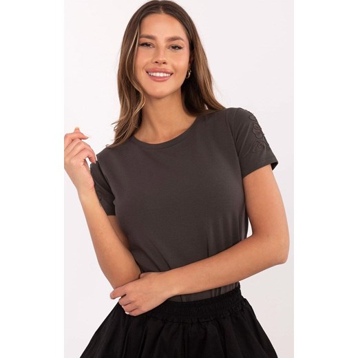 Bawełniany t-shirt damski khaki z haftem RV-TS-A518.55, Kolor khaki, Rozmiar S, Relevance ze sklepu Intymna w kategorii Bluzki damskie - zdjęcie 178984062