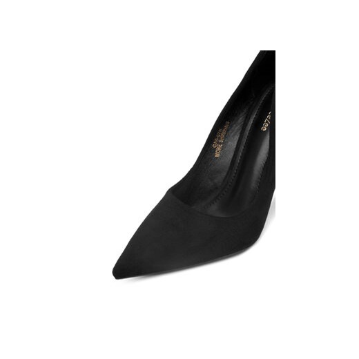 Czółenka DeeZee na szpilce na wiosnę 