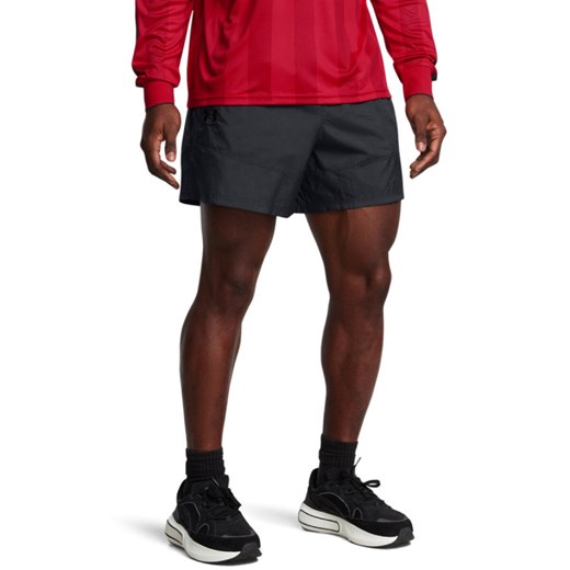 Męskie spodenki treningowe Under Armour UA M\'s 96 Terrace Wvn Shorts - czarne ze sklepu Sportstylestory.com w kategorii Spodenki męskie - zdjęcie 179003153