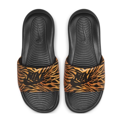 Nike Klapki "Victori one" w kolorze czarno-jasnobrązowym Nike 40,5 Limango Polska okazja