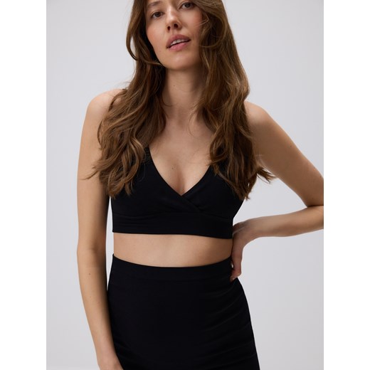 Reserved - Bezszwowy top w stylu sportowym - czarny Reserved M Reserved