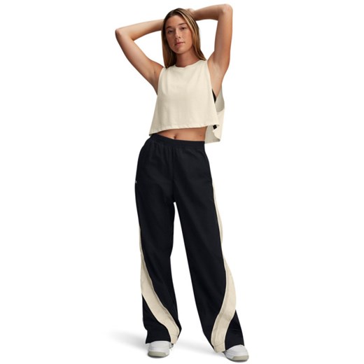 Damskie spodnie casual tkaninowe Under Armour Icon Crinkle Tear-Away Pant - czarne ze sklepu Sportstylestory.com w kategorii Spodnie damskie - zdjęcie 179028113