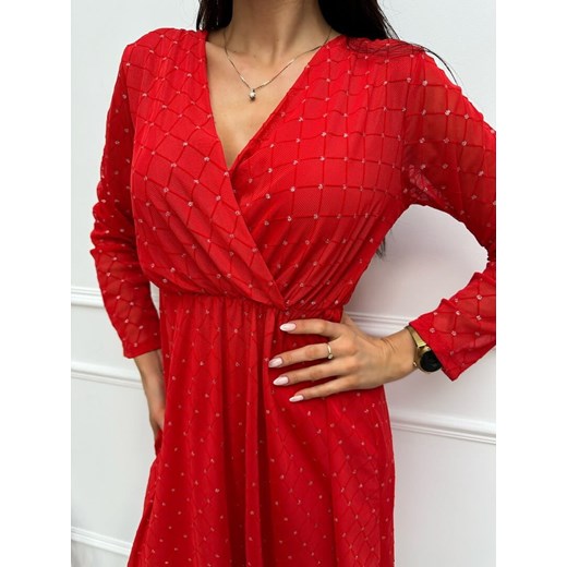 Sukienka Modnakiecka.pl z długim rękawem czerwona welurowa mini rozkloszowana 