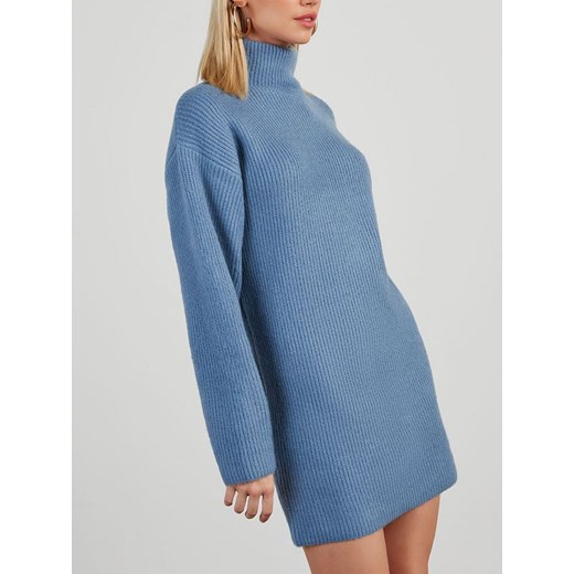 Sukienka La Angels na spacer z golfem luźna 