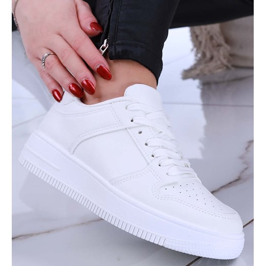 Wiązane białe trampki damskie /E9-3 14789 T483/ ze sklepu Pantofelek24.pl w kategorii Trampki damskie - zdjęcie 179048821