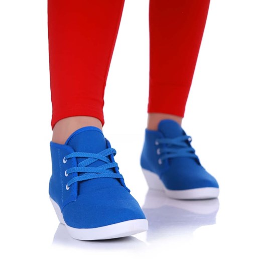 Sznurowane niebieskie trampki na niskim koturnie /C2-3 11145 S193/ ze sklepu Pantofelek24.pl w kategorii Trampki damskie - zdjęcie 179057201