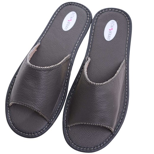 Czarne klapki z naturalnej skóry Premium /D5-1 11323 S199/ ze sklepu Pantofelek24.pl w kategorii Kapcie damskie - zdjęcie 179057920