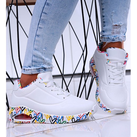 Sznurowane białe sneakersy damskie /D7-3 16643 T630/ ze sklepu Pantofelek24.pl w kategorii Buty sportowe damskie - zdjęcie 179062470