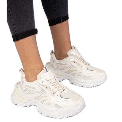 Beżowe sneakersy sportowe na masywnej podeszwie beżowy ze sklepu ButyModne.pl w kategorii Buty sportowe damskie - zdjęcie 179067542