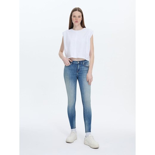 LTB Dżinsy &quot;Amy&quot; - Skinny fit - w kolorze błękitnym ze sklepu Limango Polska w kategorii Jeansy damskie - zdjęcie 179075631