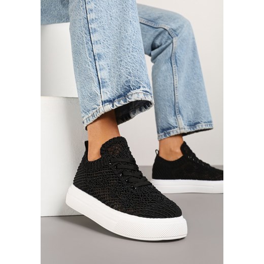Czarne Sneakersy w Stylu Tenisówek z Siateczkową Cholewką Sunelise ze sklepu born2be.pl w kategorii Buty sportowe damskie - zdjęcie 179075932
