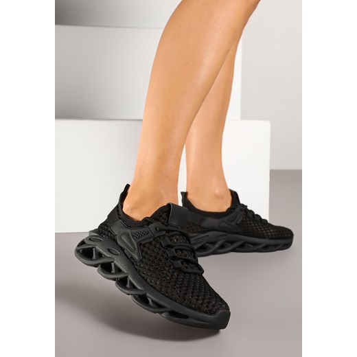Czarne Sneakersy z Siateczki na Piankowej Podeszwie z Wycięciami Sanilova ze sklepu renee.pl w kategorii Buty sportowe damskie - zdjęcie 179080950