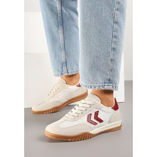 Beżowo-Czerwone Sneakersy w Stylu Klasycznych Tenisówek z Ozdobnymi Przeszyciami Mepnia ze sklepu born2be.pl w kategorii Buty sportowe damskie - zdjęcie 179081350
