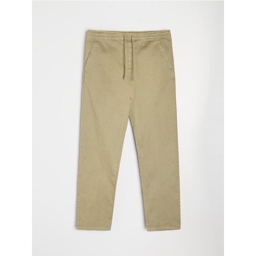 Sinsay - Spodnie chino jogger - zielony ze sklepu Sinsay w kategorii Spodnie męskie - zdjęcie 179083180