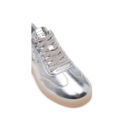 Guess buty sportowe damskie sneakersy srebrne płaskie sznurowane