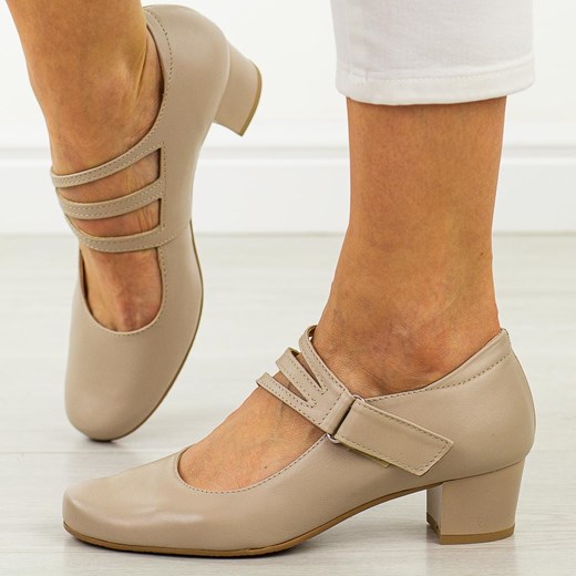 Czółenka Gregors z klamrą casual beżowe skórzane na obcasie 