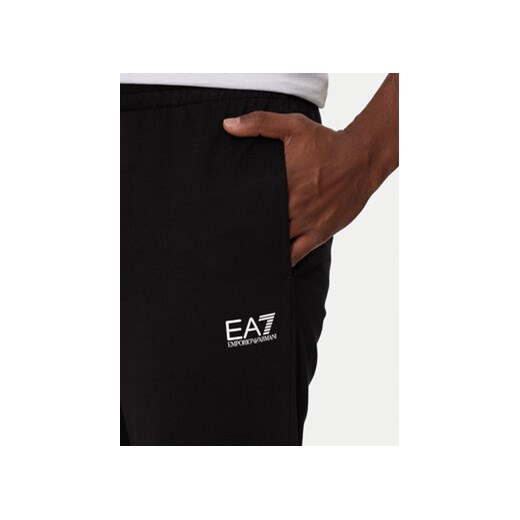 Czarne spodnie męskie Emporio Armani sportowe 