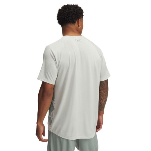Męska koszulka treningowa Under Armour UA M Tech Fade SS - zielona ze sklepu Sportstylestory.com w kategorii T-shirty męskie - zdjęcie 179108322