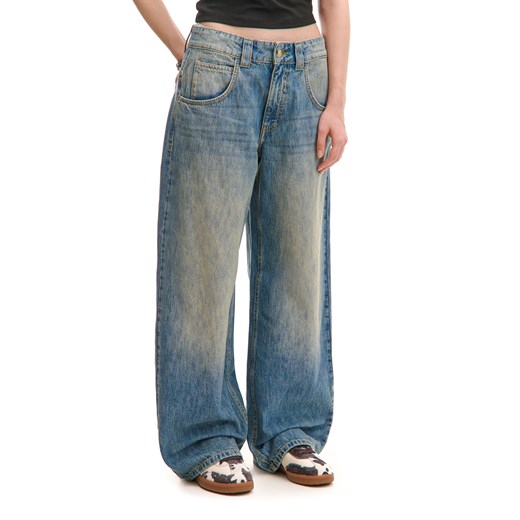 Cropp - Niebieskie jeansy wide leg - niebieski ze sklepu Cropp w kategorii Jeansy damskie - zdjęcie 179121841