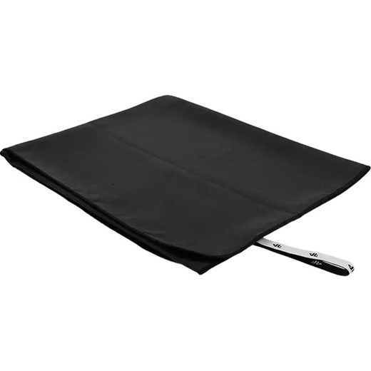 Ręcznik szybkoschnący 65x90cm ATOWU052 4F ze sklepu SPORT-SHOP.pl w kategorii Ręczniki - zdjęcie 179123403