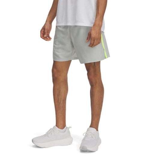 Spodenki męskie Under Armour z poliestru w sportowym stylu