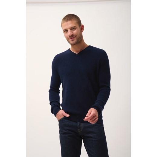 Just Cashmere Kaszmirowy sweter &quot;Mevron&quot; w kolorze granatowym ze sklepu Limango Polska w kategorii Swetry męskie - zdjęcie 179163222