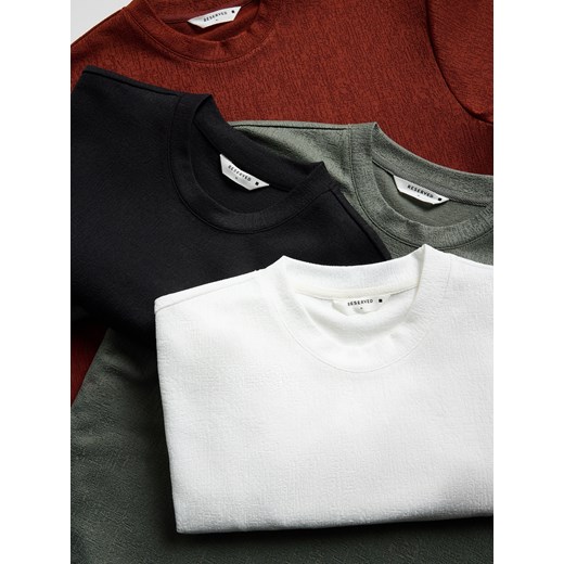 T-shirt męski Reserved z krótkim rękawem 