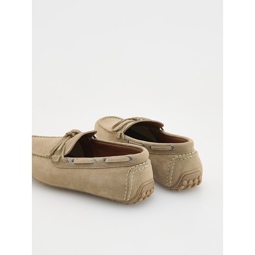 Reserved - Zamszowe loafersy - beżowy Reserved 45 Reserved
