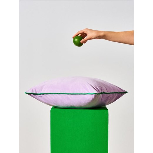 Sinsay - Welurowa poszewka na poduszkę - fioletowy Sinsay One Size Sinsay