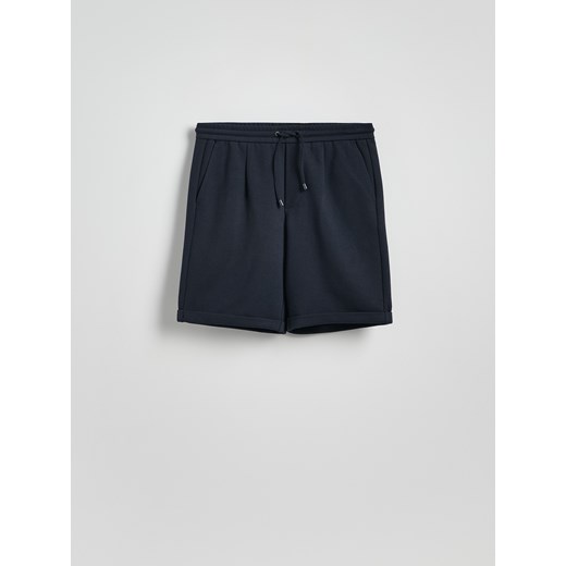 Reserved - Szorty regular fit - granatowy Reserved L Reserved