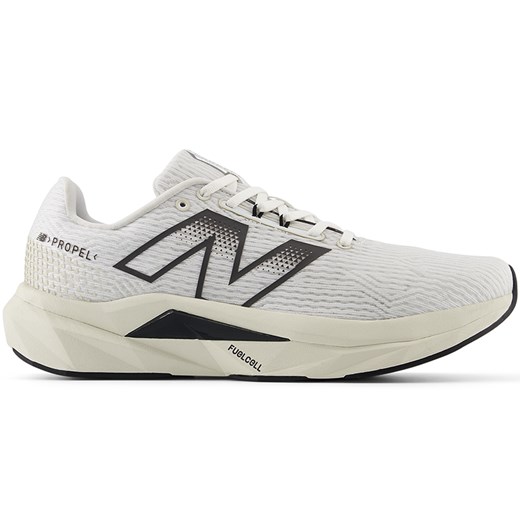 Buty męskie New Balance FuelCell Propel v5 MFCPRCW5 – białe ze sklepu New Balance Poland w kategorii Buty sportowe męskie - zdjęcie 179219044