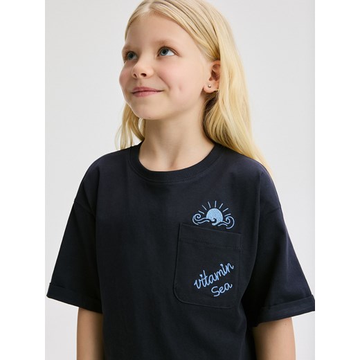Reserved - T-shirt z kieszonką - granatowy Reserved 134/140 (8-9 lat) Reserved