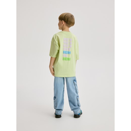 Reserved - T-shirt oversize z nadrukiem - jasnozielony ze sklepu Reserved w kategorii T-shirty chłopięce - zdjęcie 179226750
