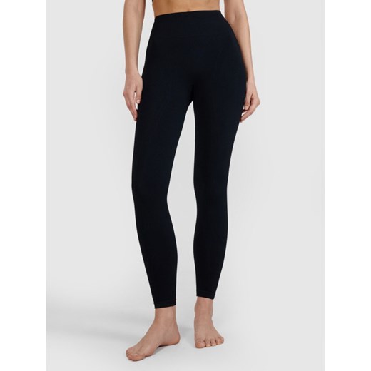 Damskie legginsy do jogi bezszwowe 4F 4FWSS25TFTIF347 - czarne ze sklepu Sportstylestory.com w kategorii Spodnie damskie - zdjęcie 179232052