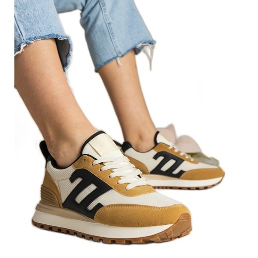 Brązowe sneakersy damskie sportowe ze sklepu ButyModne.pl w kategorii Buty sportowe damskie - zdjęcie 179232303