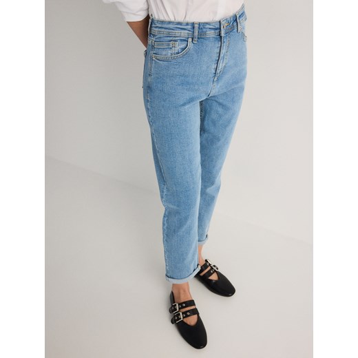 Reserved - Jeansy boyfriend slim - niebieski ze sklepu Reserved w kategorii Jeansy damskie - zdjęcie 179245324