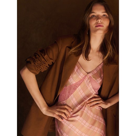 Reserved - Marynarka oversize z imitacji zamszu - brązowy ze sklepu Reserved w kategorii Marynarki damskie - zdjęcie 179246024