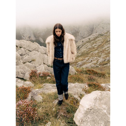 Reserved - Jeansy straight z wysokim stanem - granatowy ze sklepu Reserved w kategorii Jeansy damskie - zdjęcie 179250550