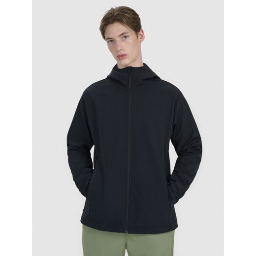 Męski softshell z kapturem 4F 4FWSS25TSOFM324 - czarny ze sklepu Sportstylestory.com w kategorii Kurtki męskie - zdjęcie 179257604