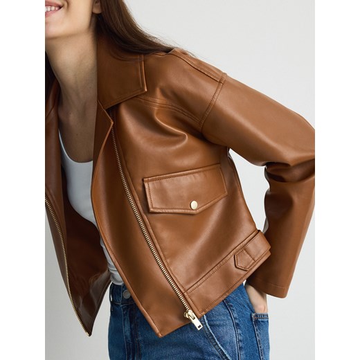 Reserved - Krótka kurtka z imitacji skóry - brązowy ze sklepu Reserved w kategorii Kurtki damskie - zdjęcie 179274824