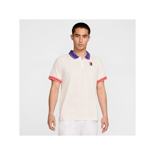 Męska koszulka polo do tenisa NikeCourt Heritage - Brązowy ze sklepu Nike poland w kategorii T-shirty męskie - zdjęcie 179308214