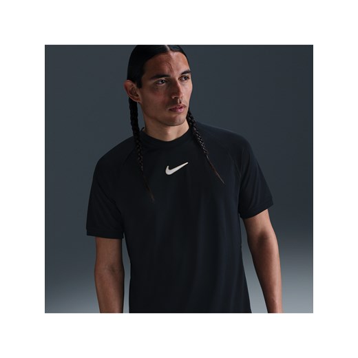 Męska koszulka piłkarska Dri-FIT Nike Academy - Czerń ze sklepu Nike poland w kategorii T-shirty męskie - zdjęcie 179308294