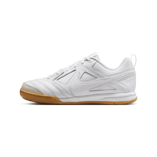 Buty dla dużych dzieci Nike Gato - Biel ze sklepu Nike poland w kategorii Buty sportowe dziecięce - zdjęcie 179308730