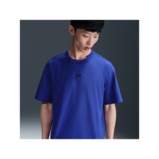 T-shirt męski Nike Sportswear Premium Essentials - Fiolet ze sklepu Nike poland w kategorii T-shirty męskie - zdjęcie 179309171